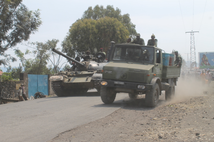 One of three Congolese army tanks driving towards the provincial capital of Goma. 