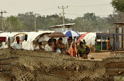 In Sri Lanka, Humanitarian Emergency Underscores Plight of Tamil Minority